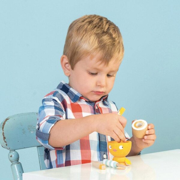 Jucarie din lemn, Le Toy Van, Egg Cup Chicky-Chick, 2 ani+